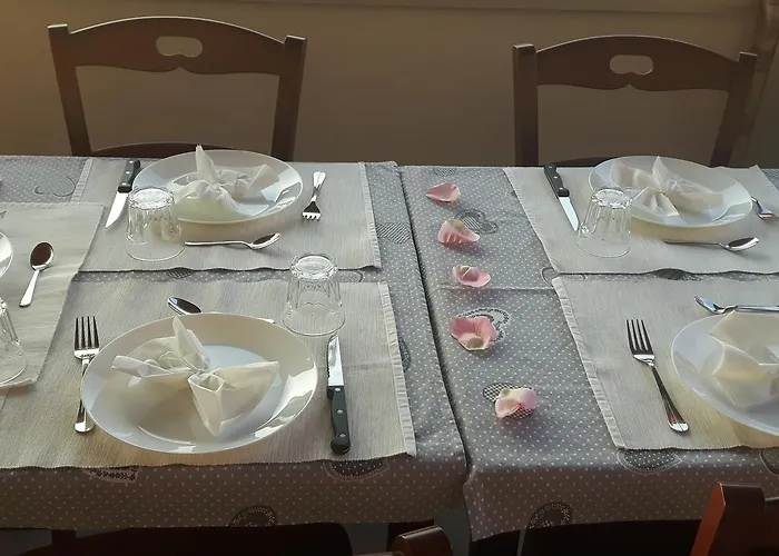 A Ca' Mia Nocleg ze śniadaniem Govone